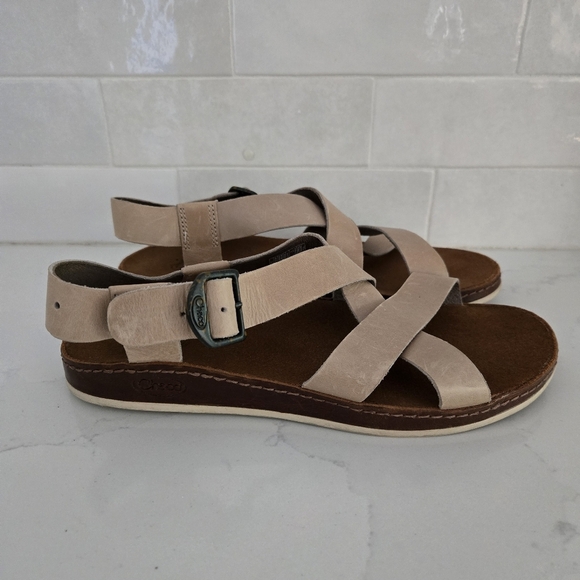 Chaco Wayfarer Tan Leather Flat Sandals Size 7 Womens - Picture 1 of 8